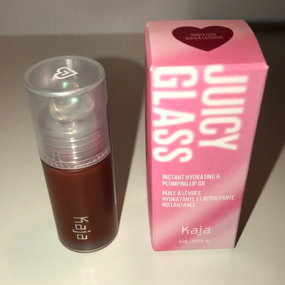 KAJA Juicy Glass Hydrating & Plumping Lip Oil in Cherry Cola NEW